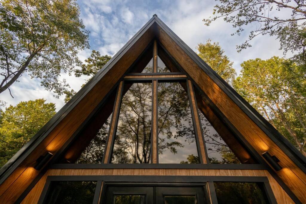 Valhalla Cabins Aframes With Hot Tubs & Sauna Cosby 外观 照片