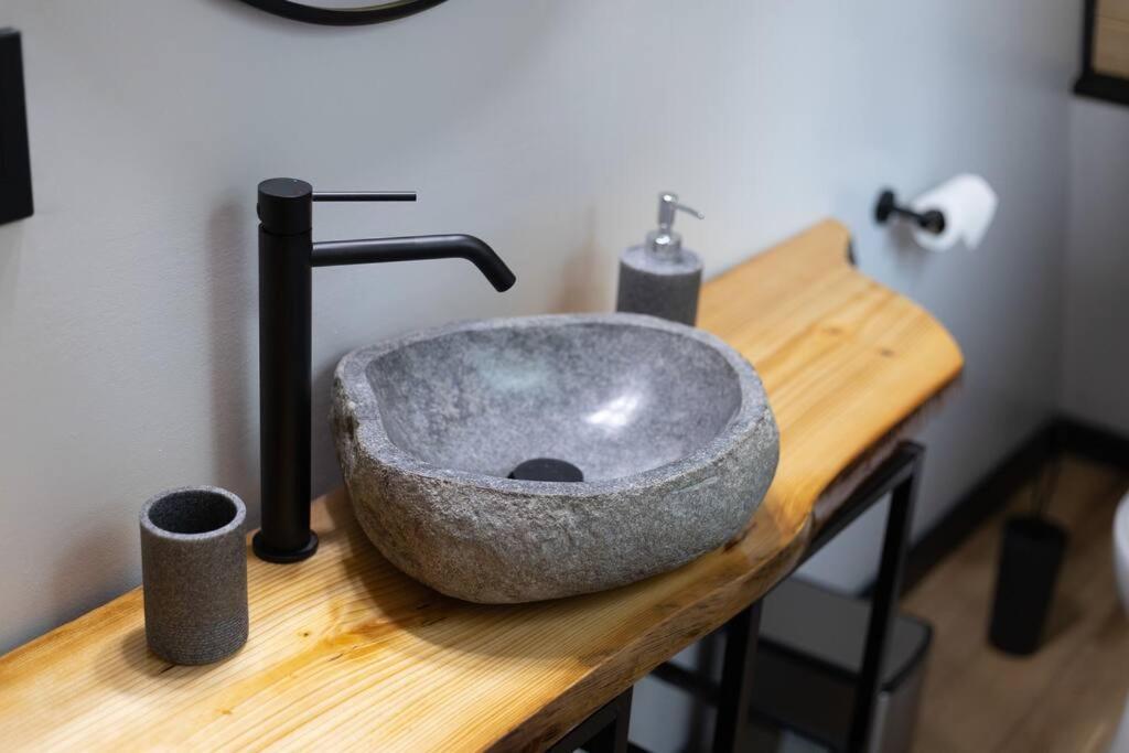 Valhalla Cabins Aframes With Hot Tubs & Sauna Cosby 外观 照片