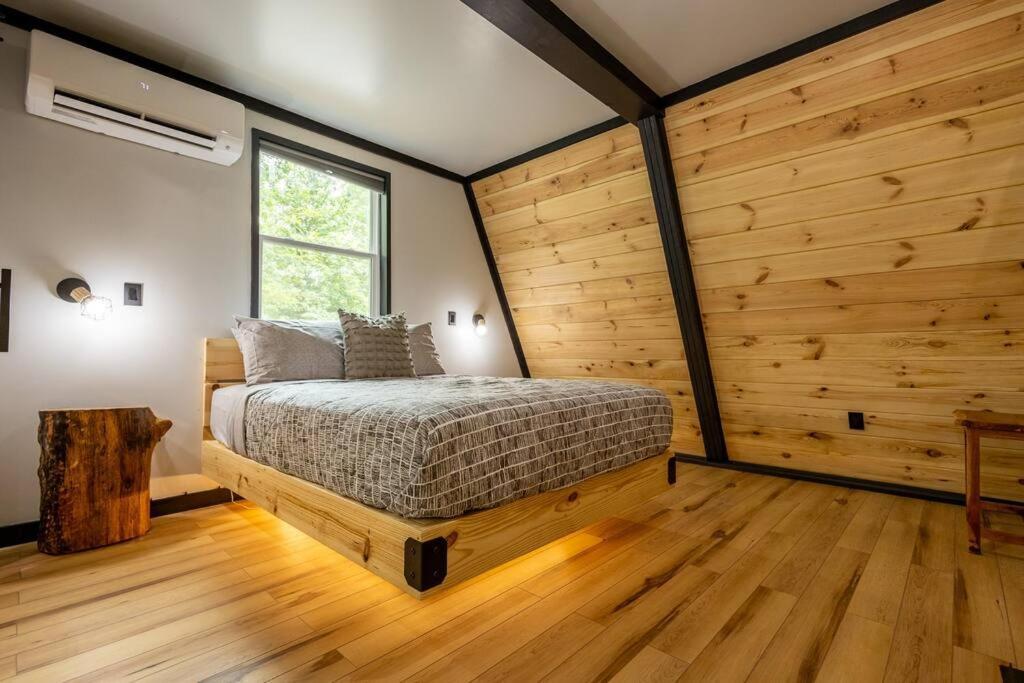 Valhalla Cabins Aframes With Hot Tubs & Sauna Cosby 外观 照片