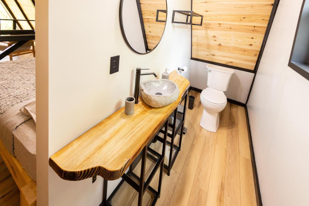 Valhalla Cabins Aframes With Hot Tubs & Sauna Cosby 外观 照片
