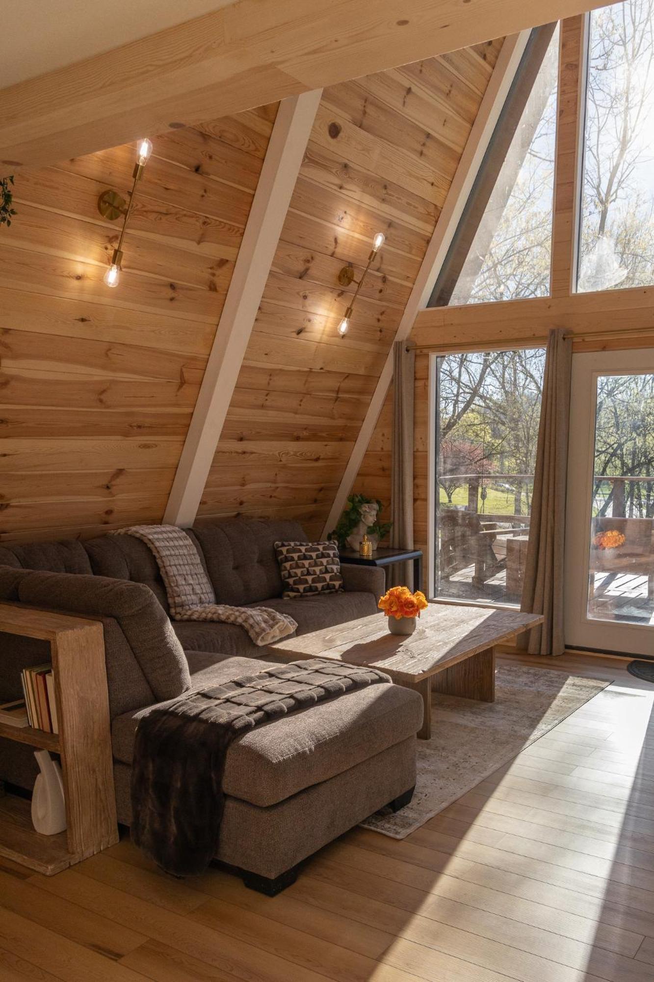 Valhalla Cabins Aframes With Hot Tubs & Sauna Cosby 外观 照片